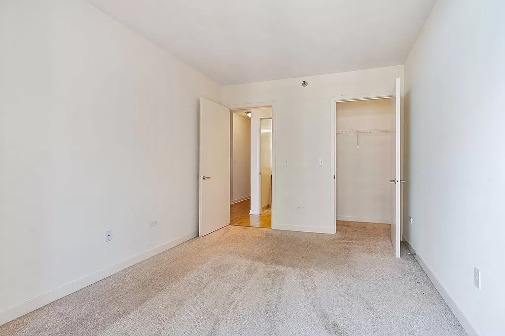 1160 S MICHIGAN Avenue Unit: 2606