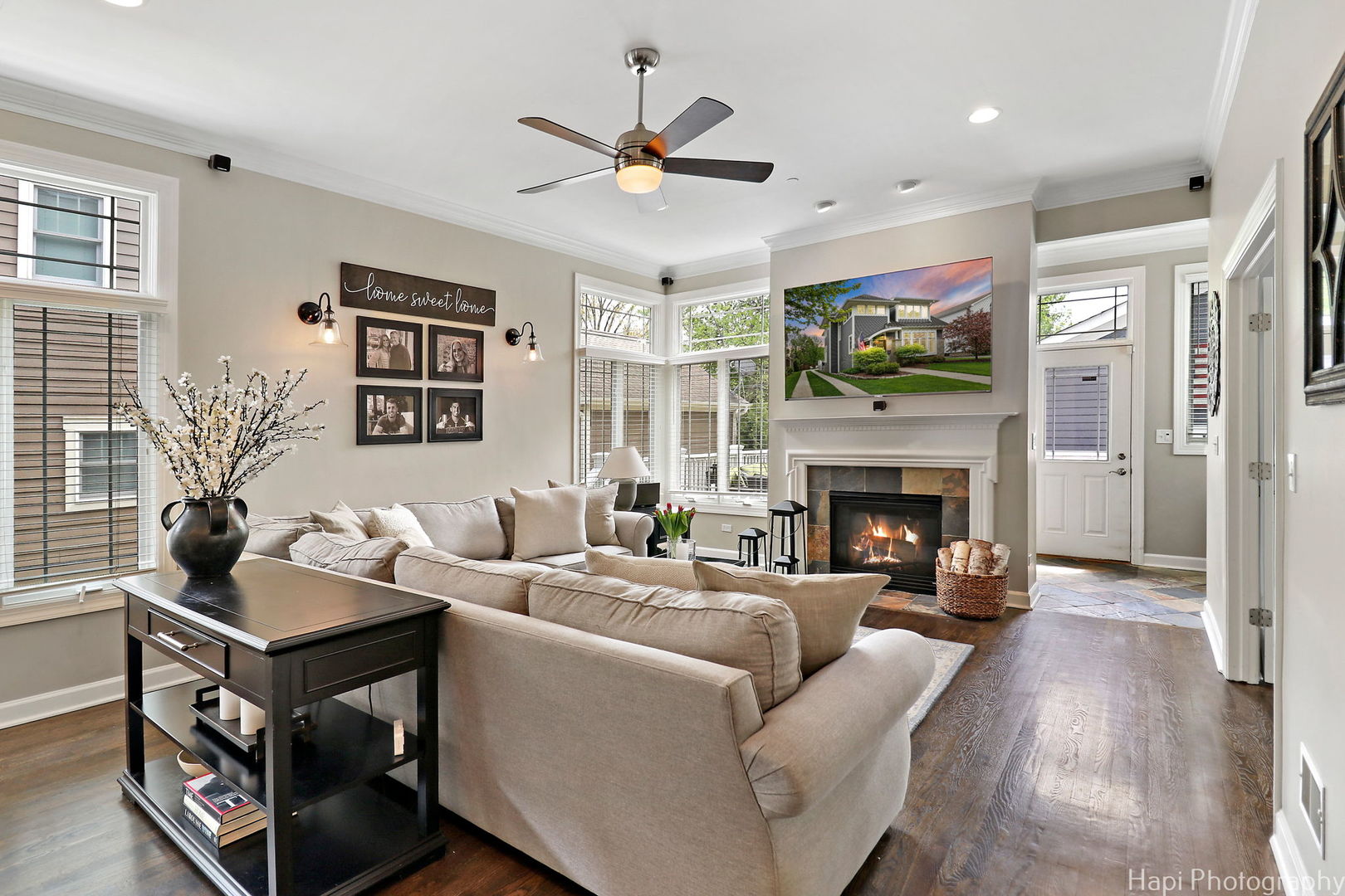 411 E Sunnyside Avenue