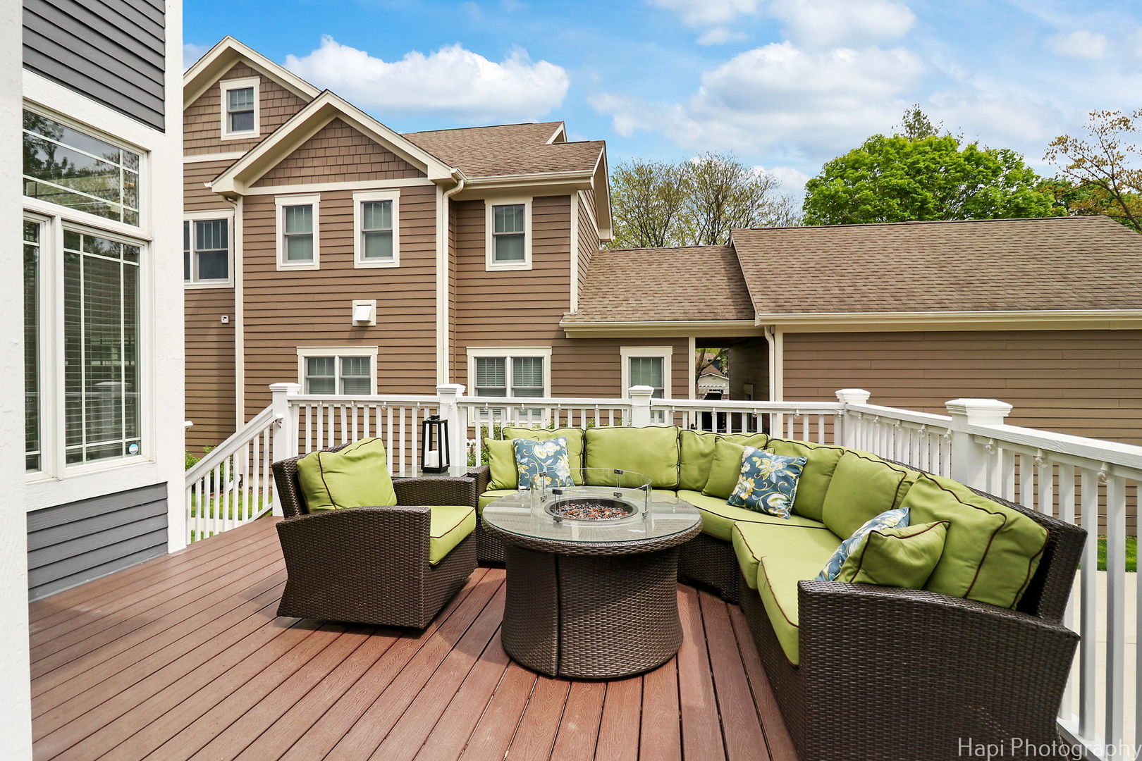 411 E Sunnyside Avenue