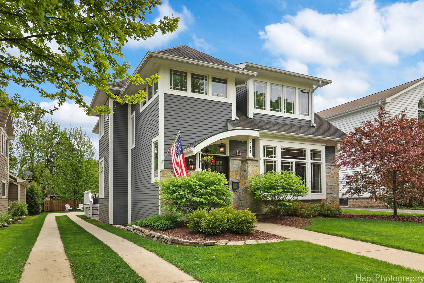 411 E Sunnyside Avenue