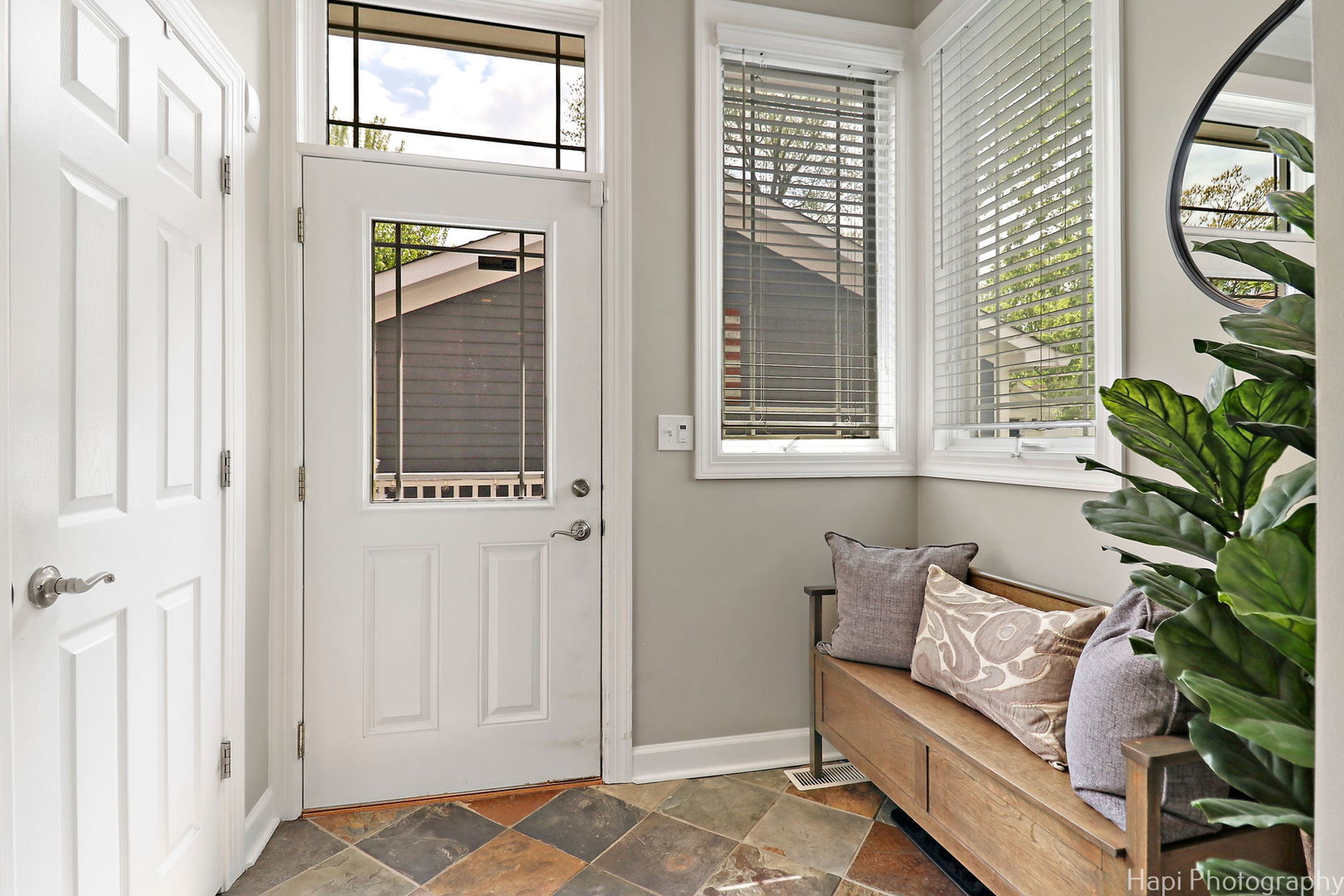 411 E Sunnyside Avenue