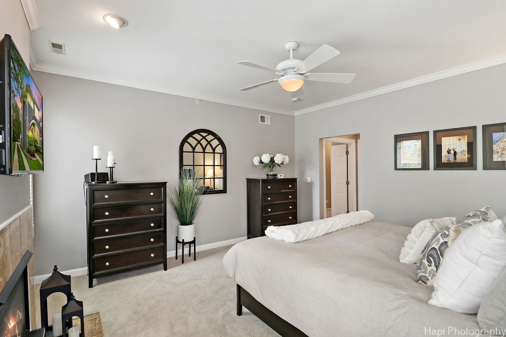 411 E Sunnyside Avenue