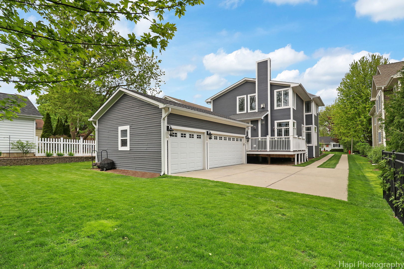 411 E Sunnyside Avenue