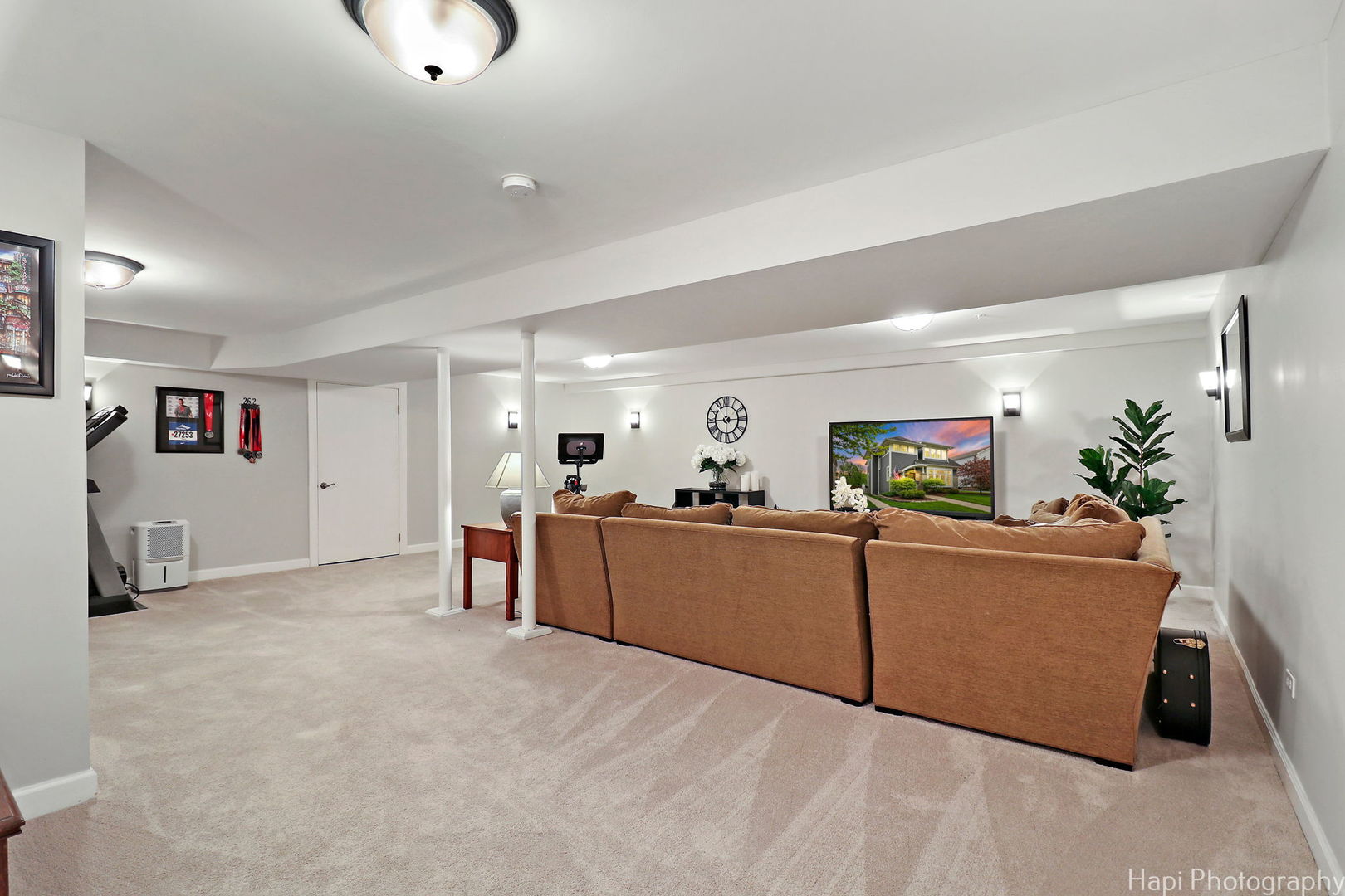 411 E Sunnyside Avenue