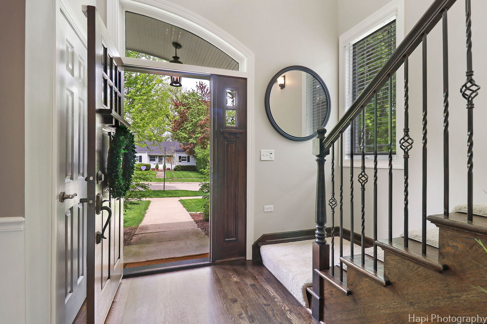 411 E Sunnyside Avenue