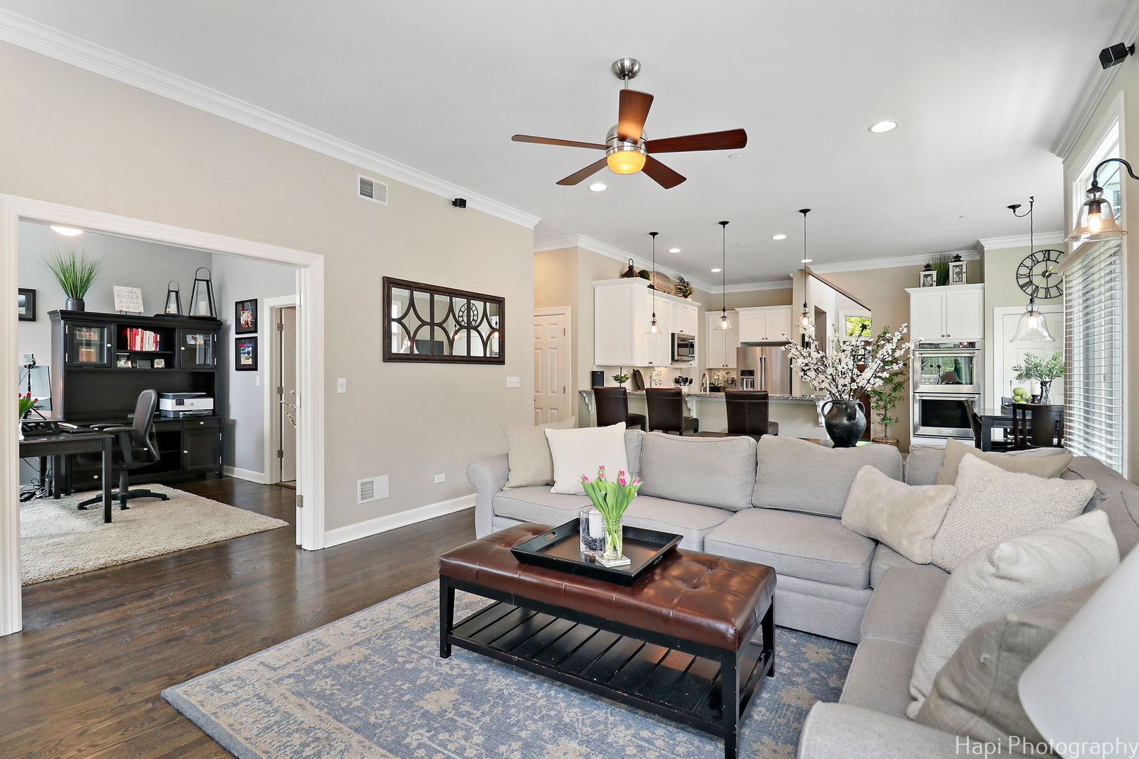 411 E Sunnyside Avenue