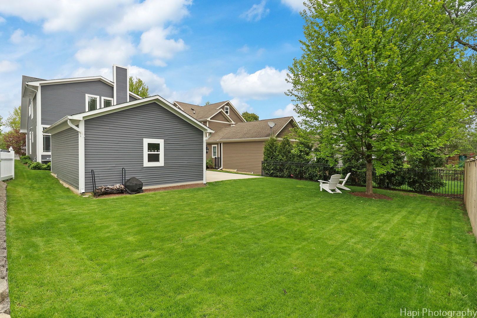 411 E Sunnyside Avenue