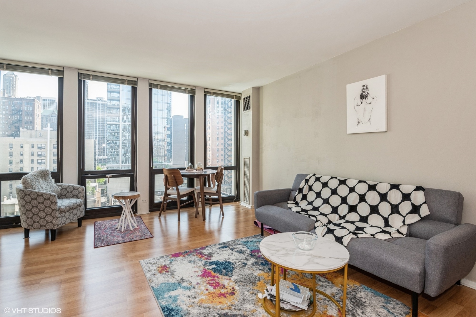 1 E Scott Street Unit: 1005