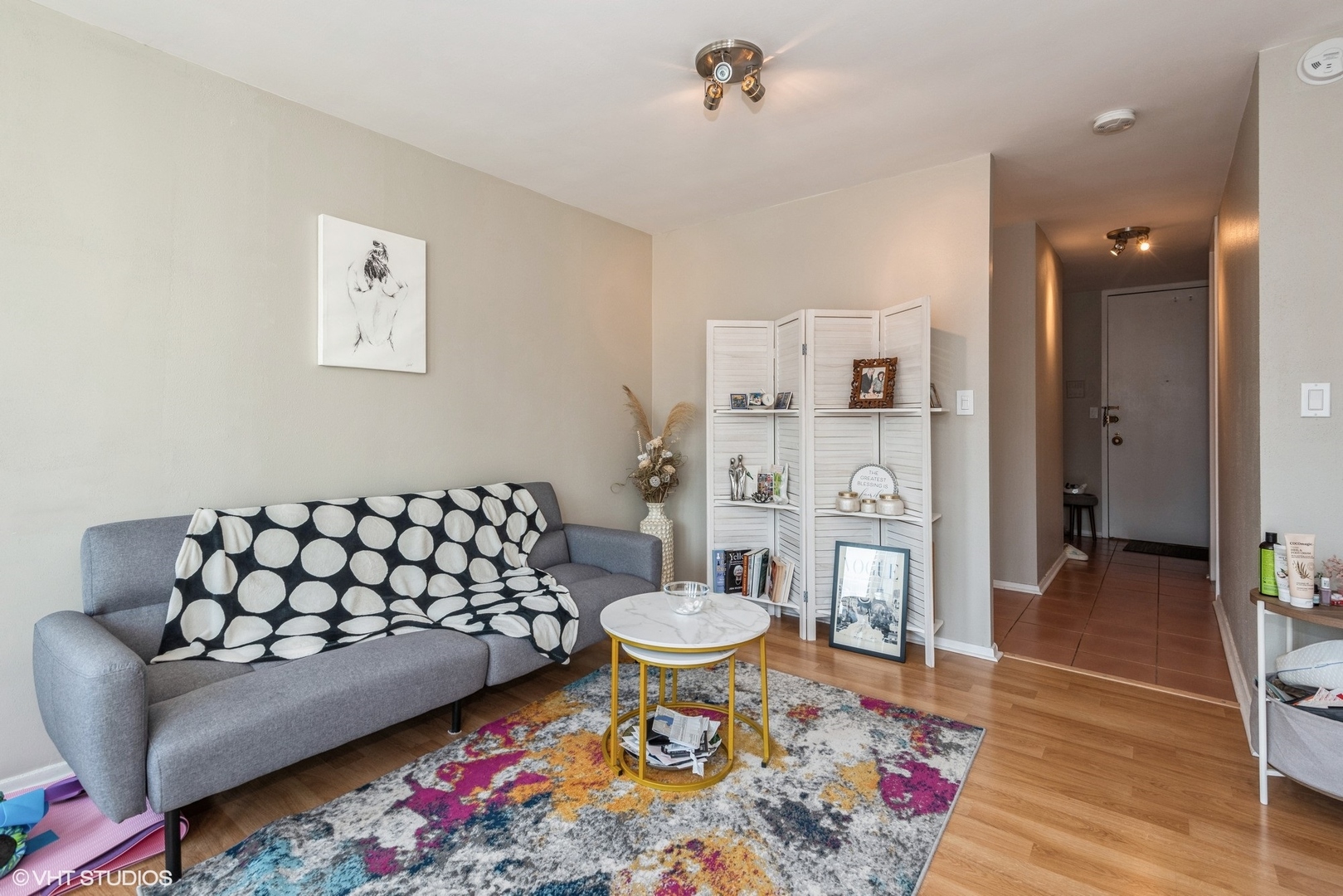 1 E Scott Street Unit: 1005