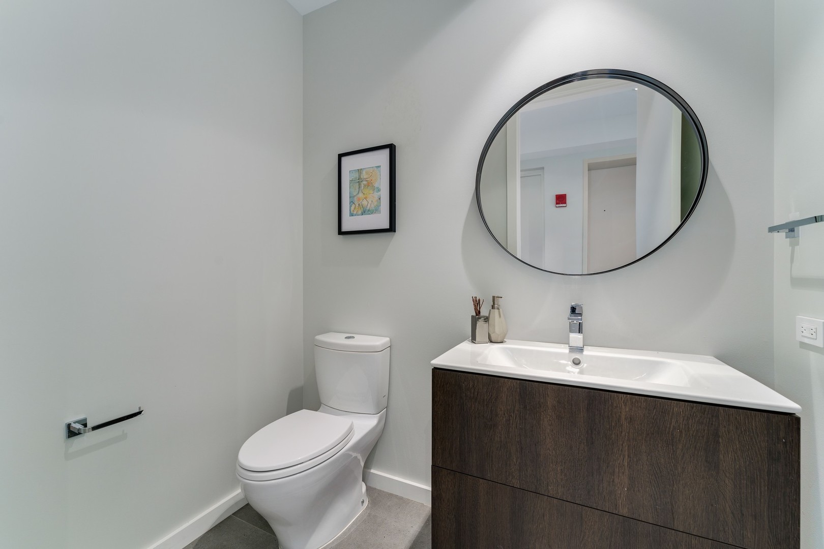 56 W HURON Street Unit: 10