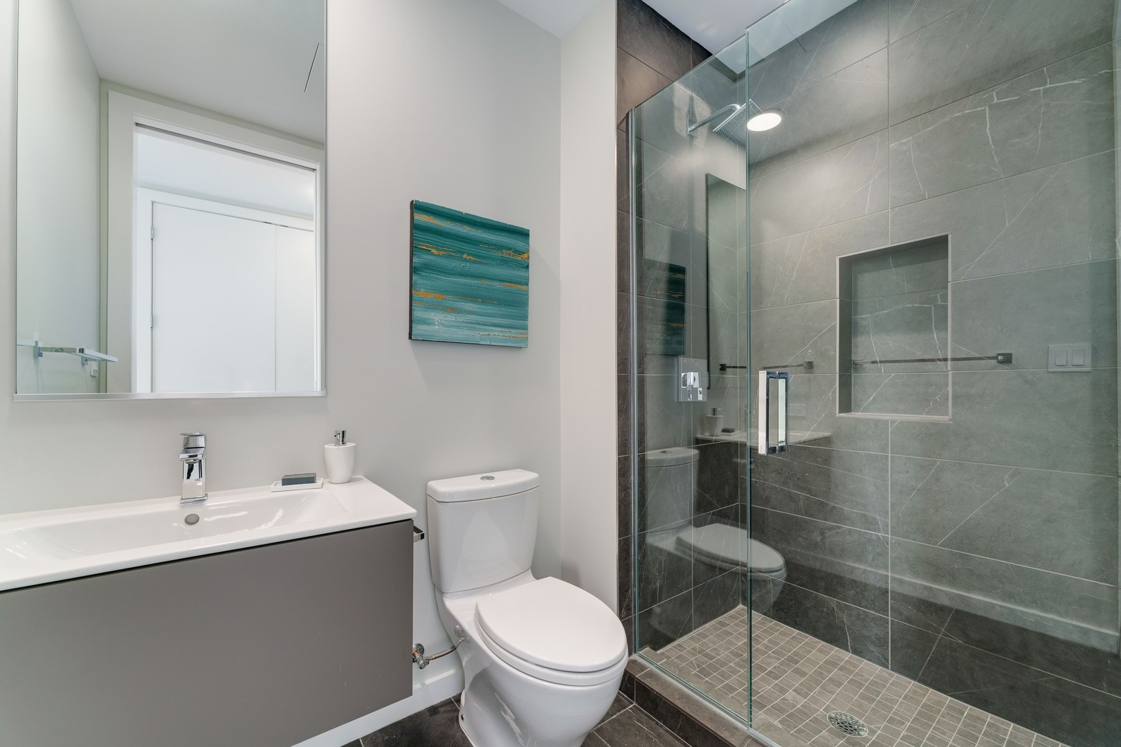 56 W HURON Street Unit: 10