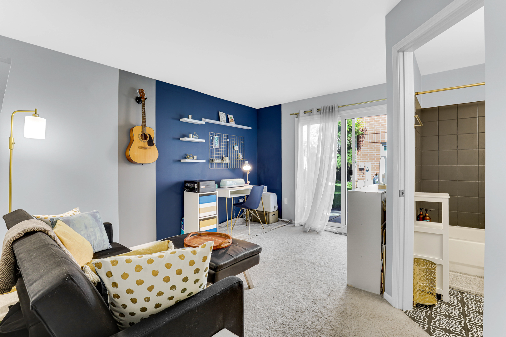 2807 N Wolcott Avenue Unit: A