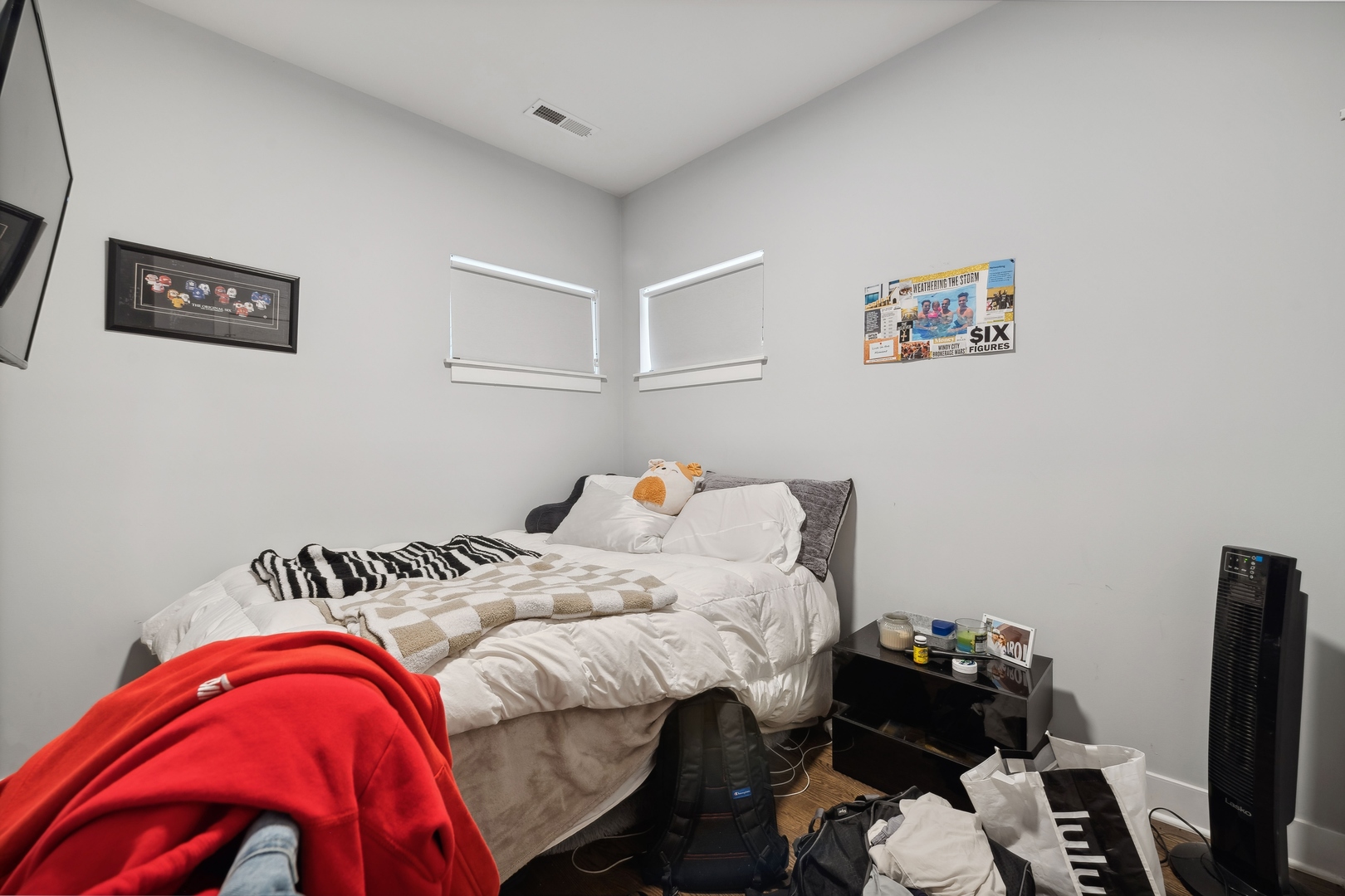 1418 W Addison Street Unit: 203