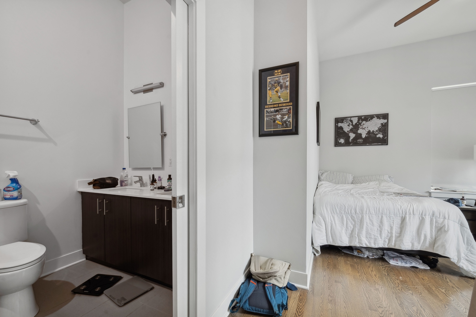 1418 W Addison Street Unit: 203