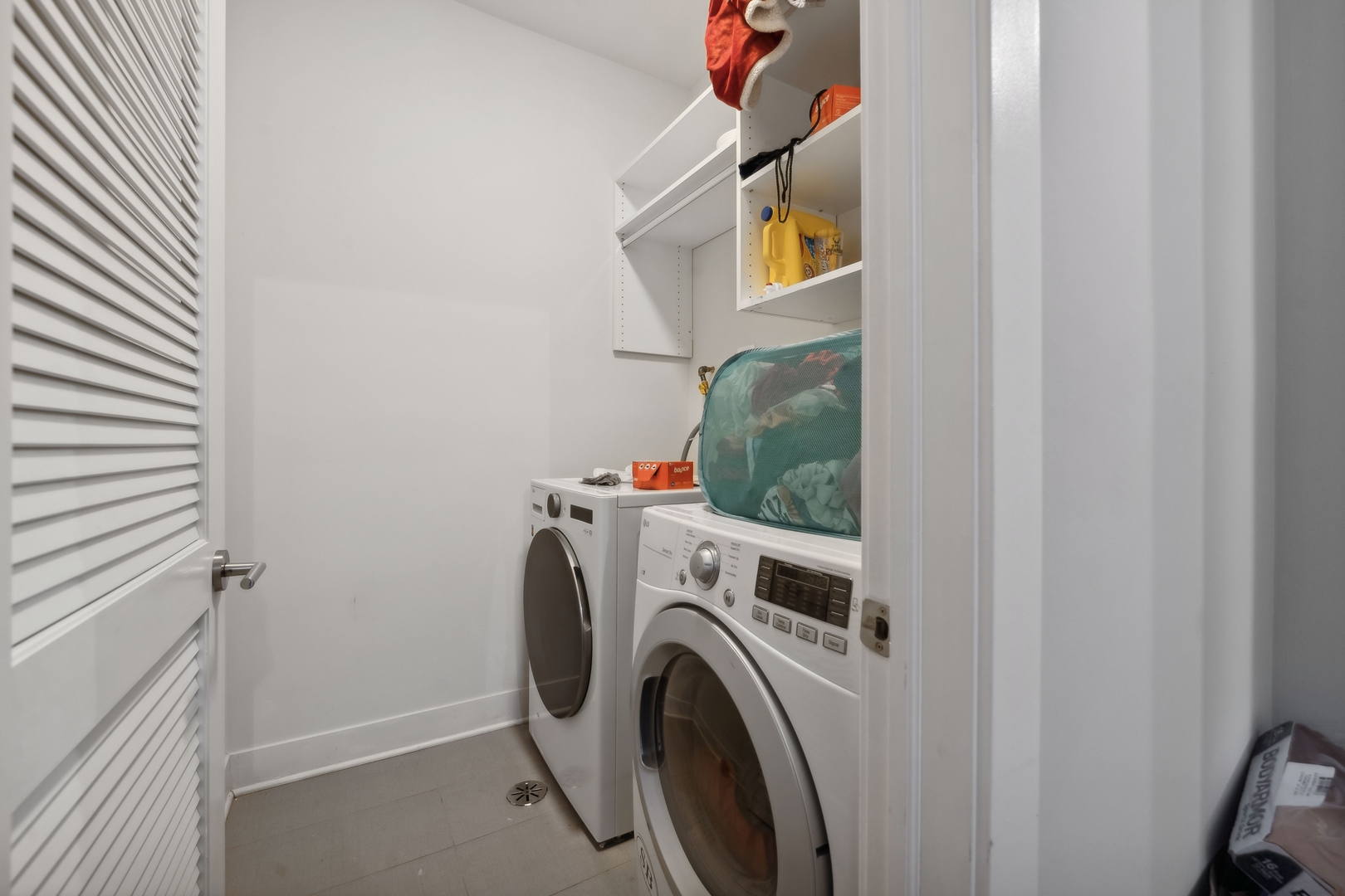 1418 W Addison Street Unit: 203