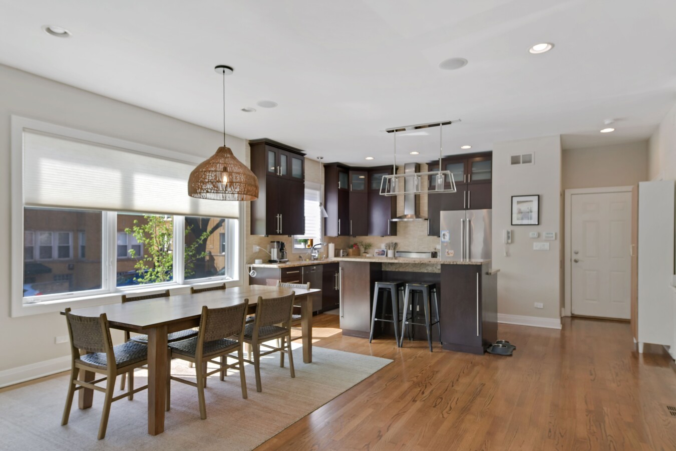 2224 W Roscoe Street Unit: A