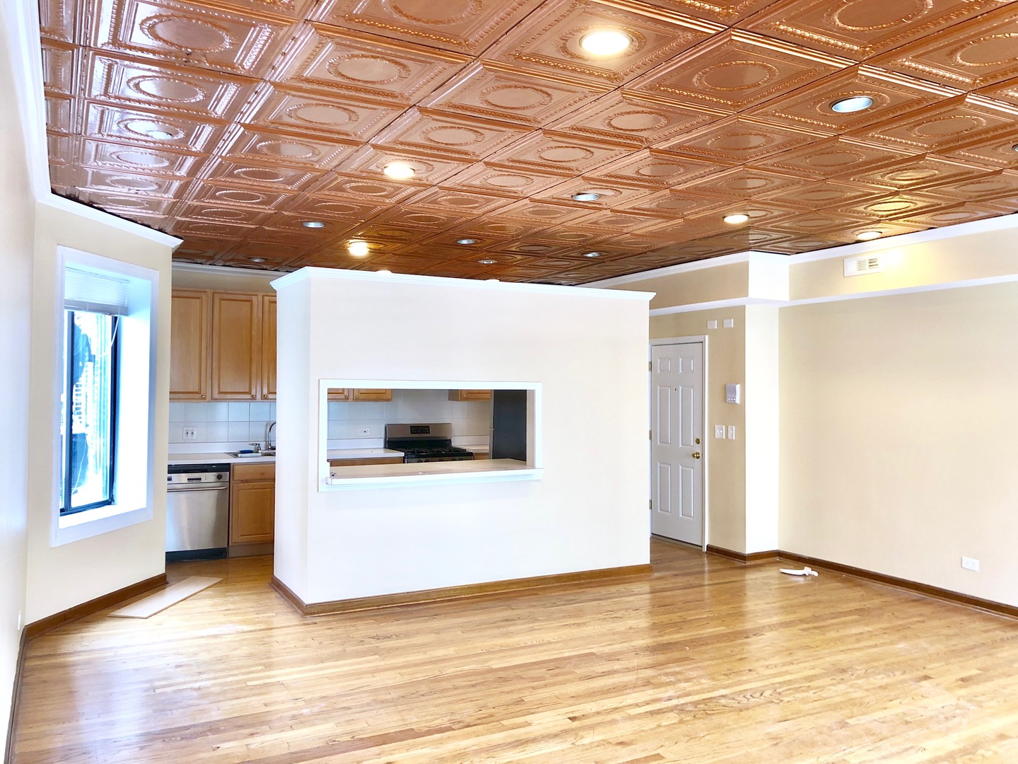 3211 N Sheffield Avenue Unit: 3S