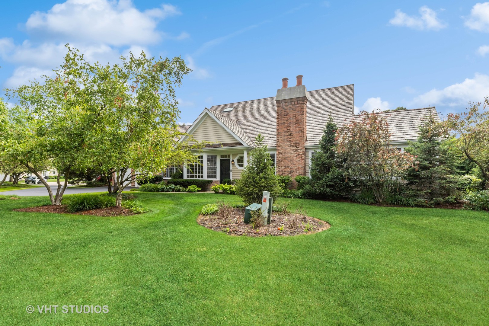 560 Stockbridge Court