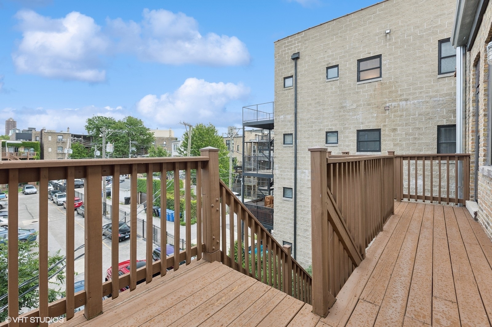 2957 N Halsted Street Unit: 3