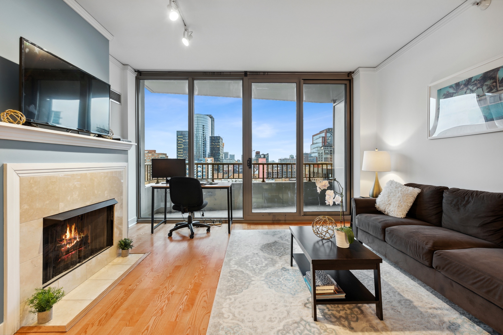 200 N JEFFERSON Street Unit: 2207