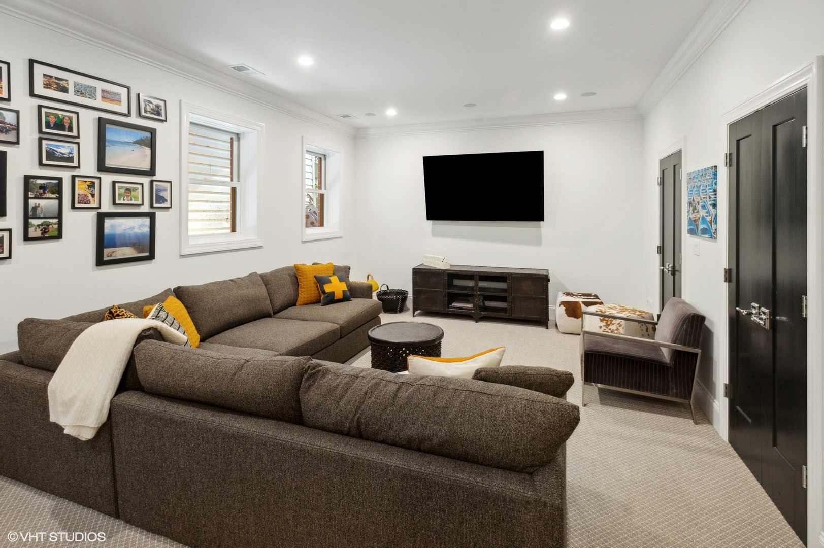 2517 N Marshfield Avenue