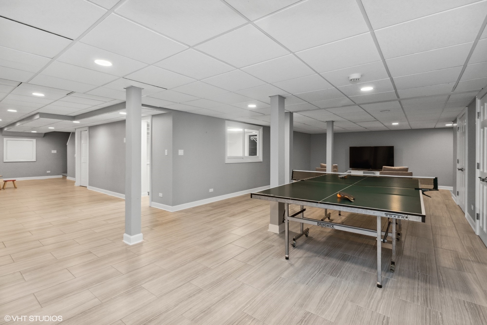 209 N Green Bay Road