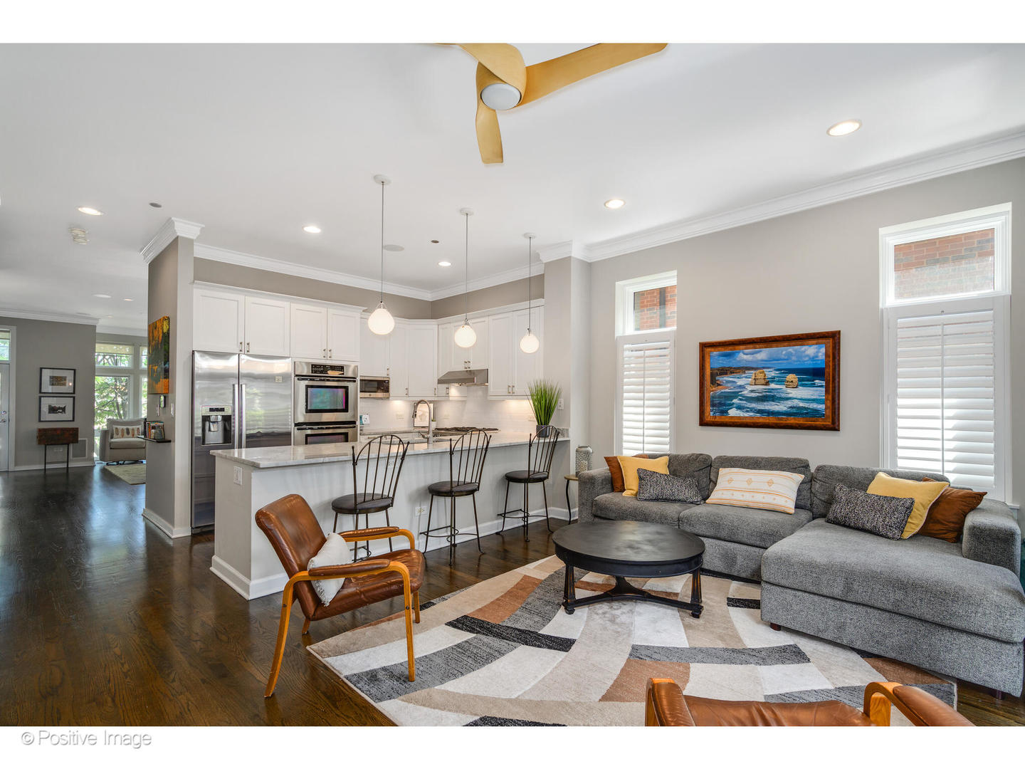 2848 N Paulina Street