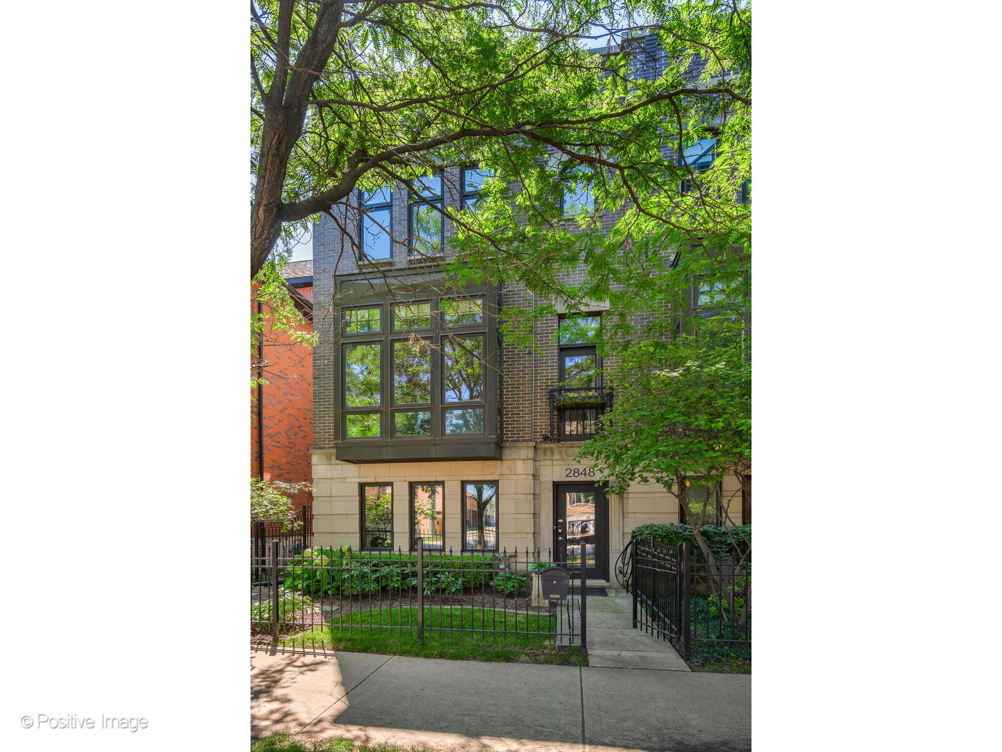 2848 N Paulina Street