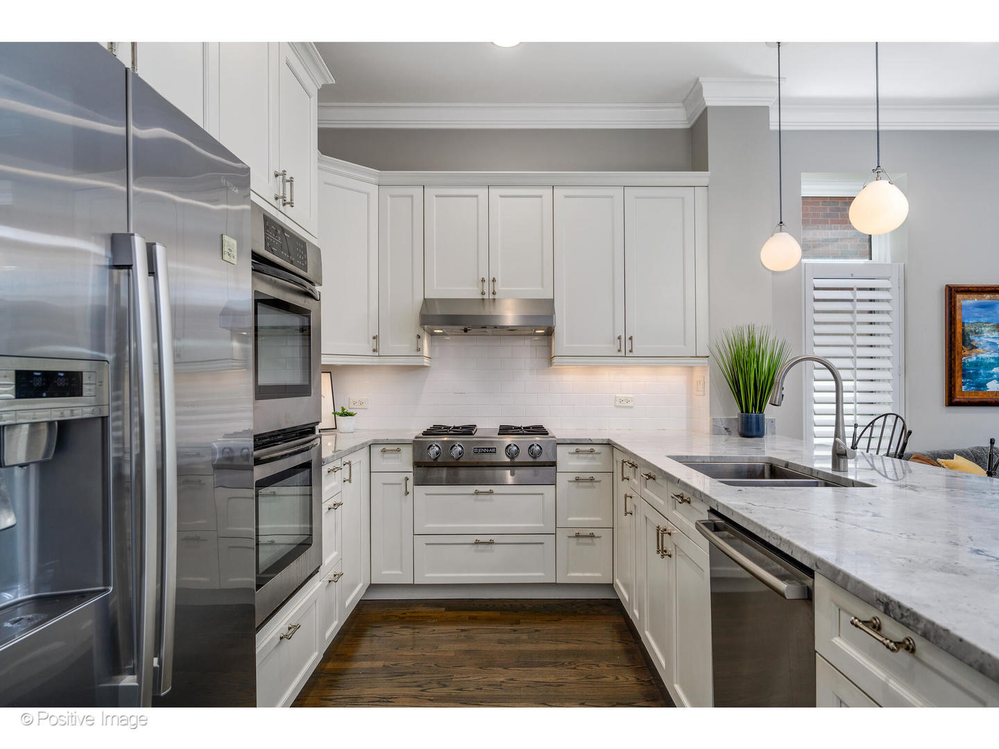 2848 N Paulina Street