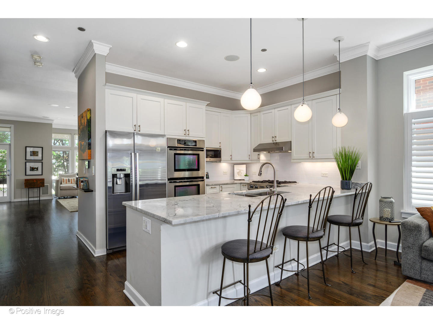 2848 N Paulina Street