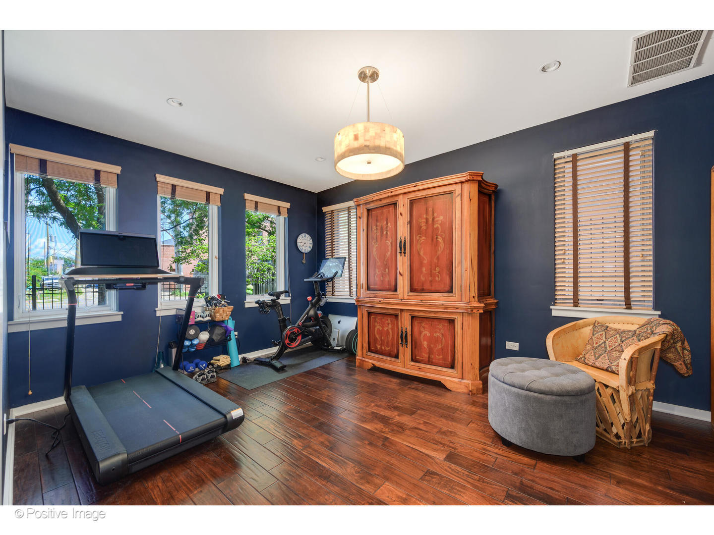 2848 N Paulina Street