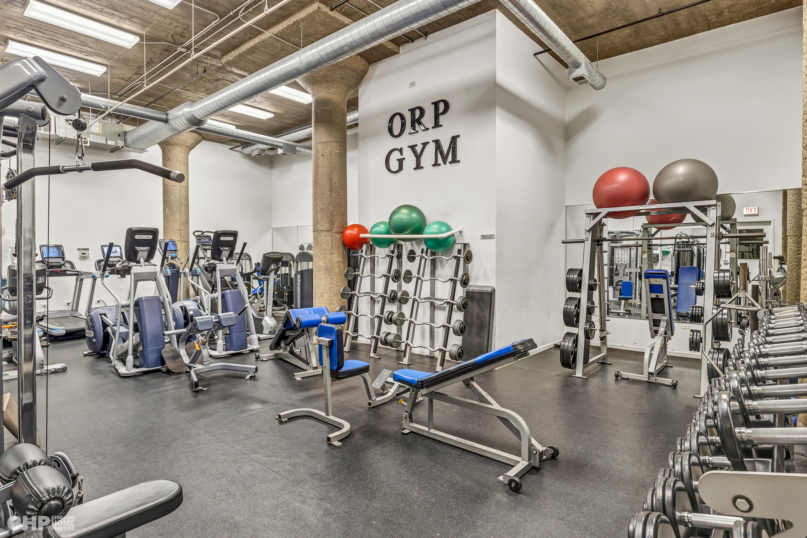 758 N Larrabee Street Unit: 716