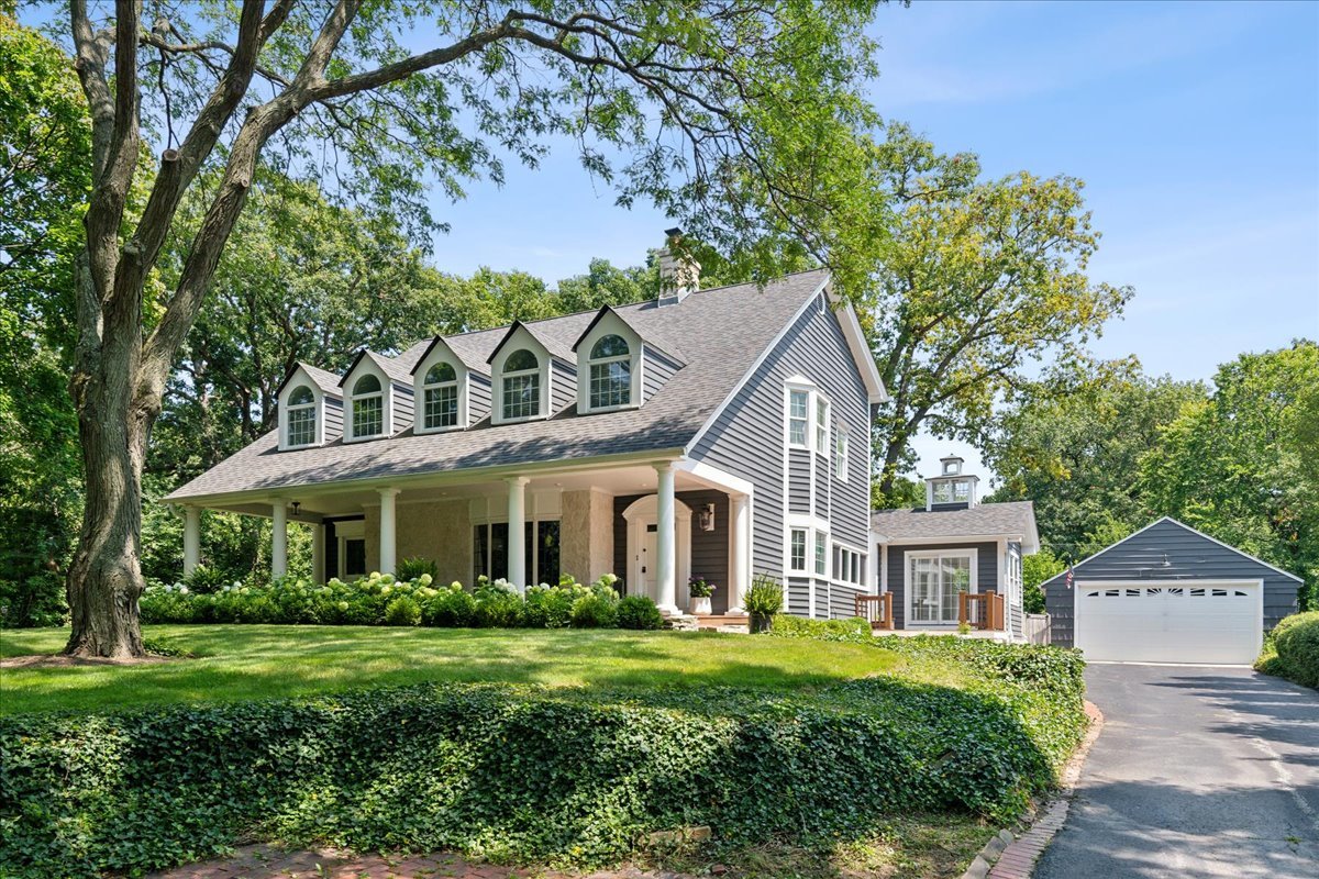 443 S Green Bay Road