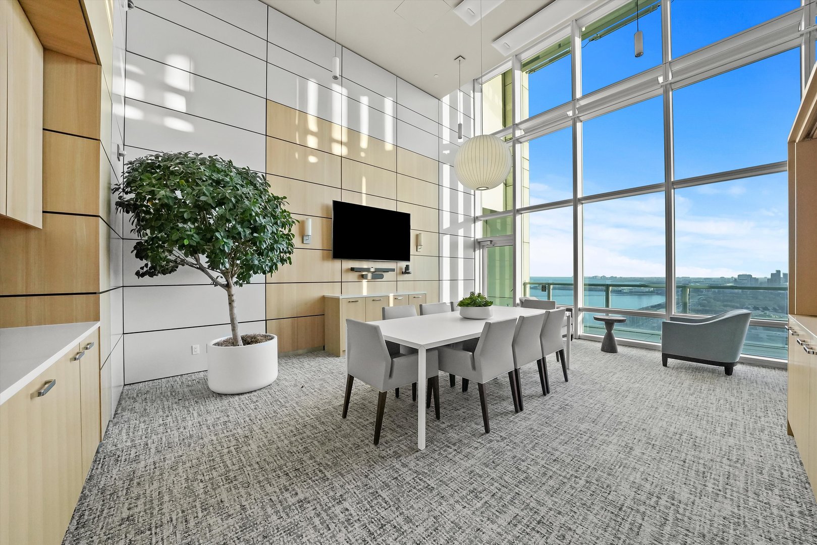 340 E Randolph Street Unit: 2902