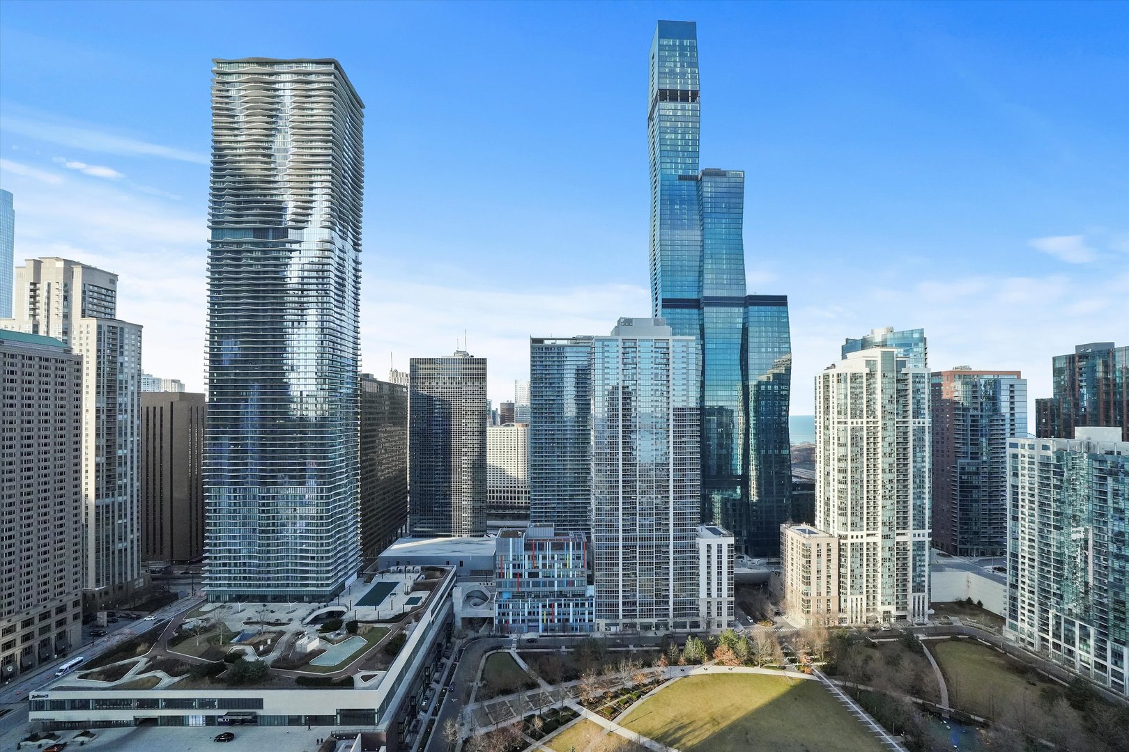 340 E Randolph Street Unit: 2902