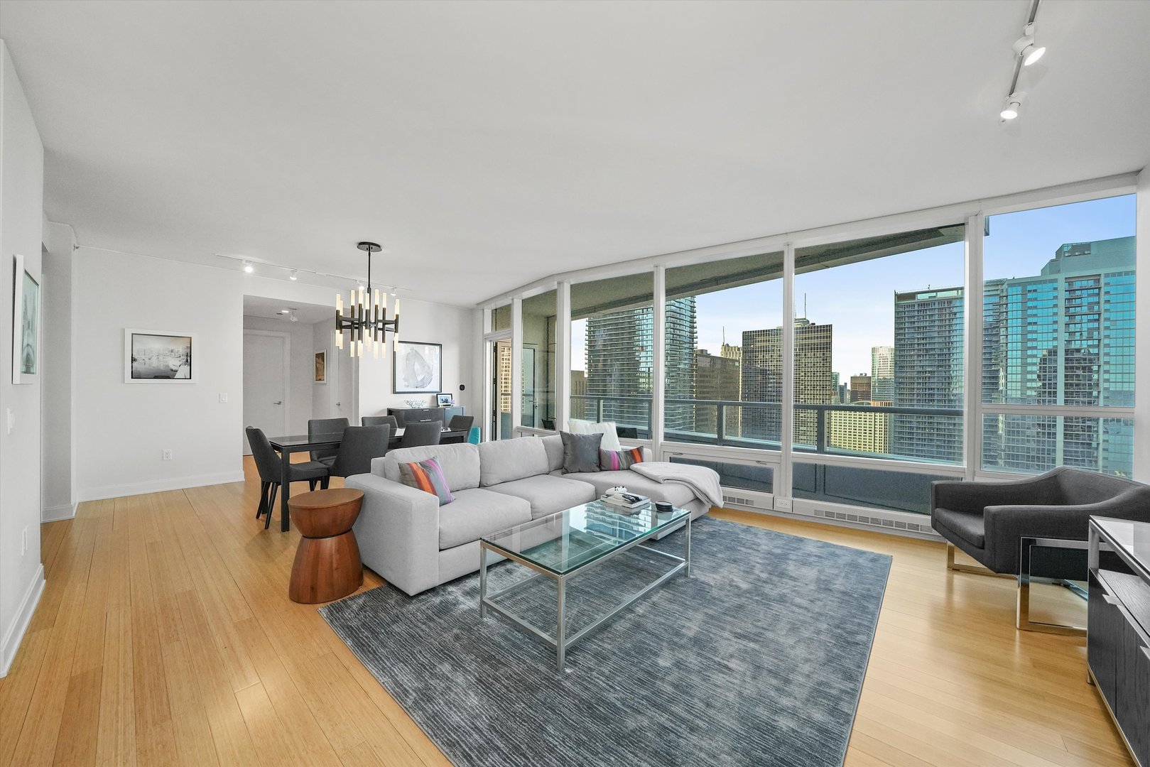 340 E Randolph Street Unit: 2902
