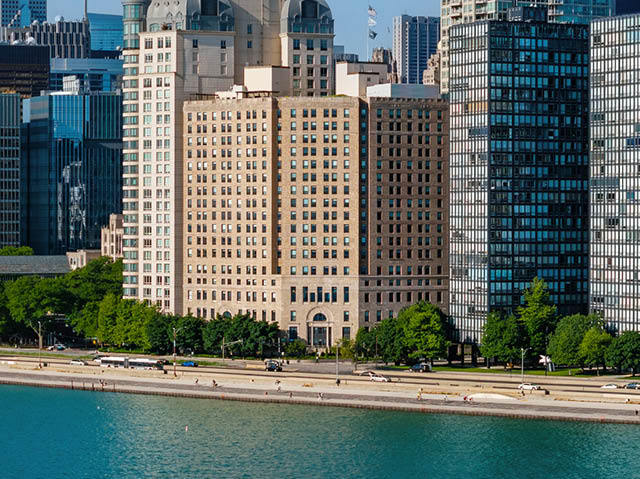 850 N Lake Shore Drive Unit: 713
