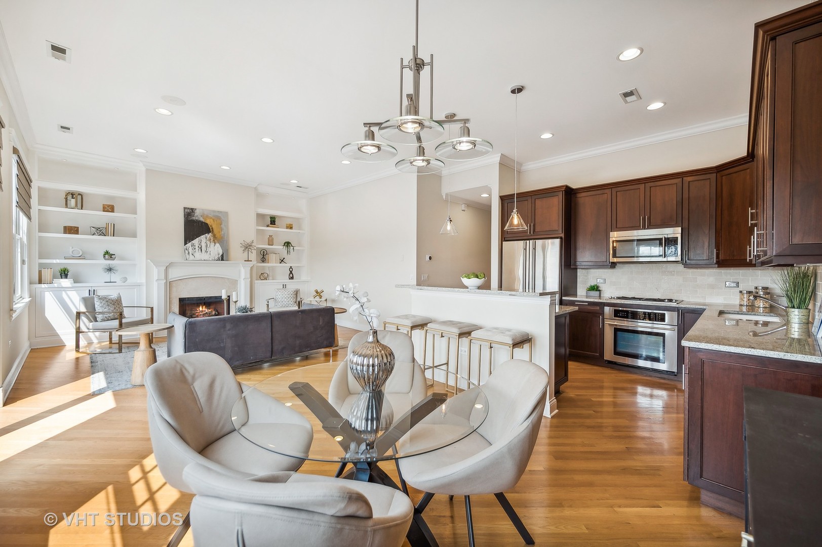 2859 N Halsted Street Unit: 401