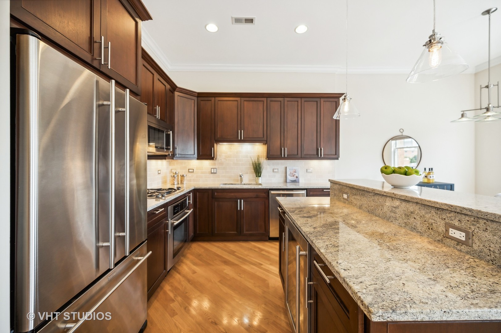 2859 N Halsted Street Unit: 401