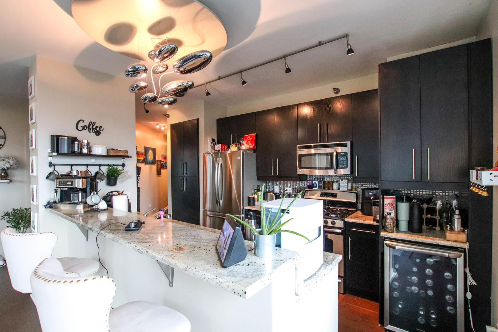 125 S Green Street Unit: 1001A