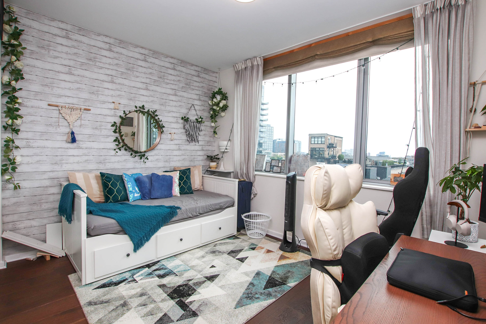125 S Green Street Unit: 1001A