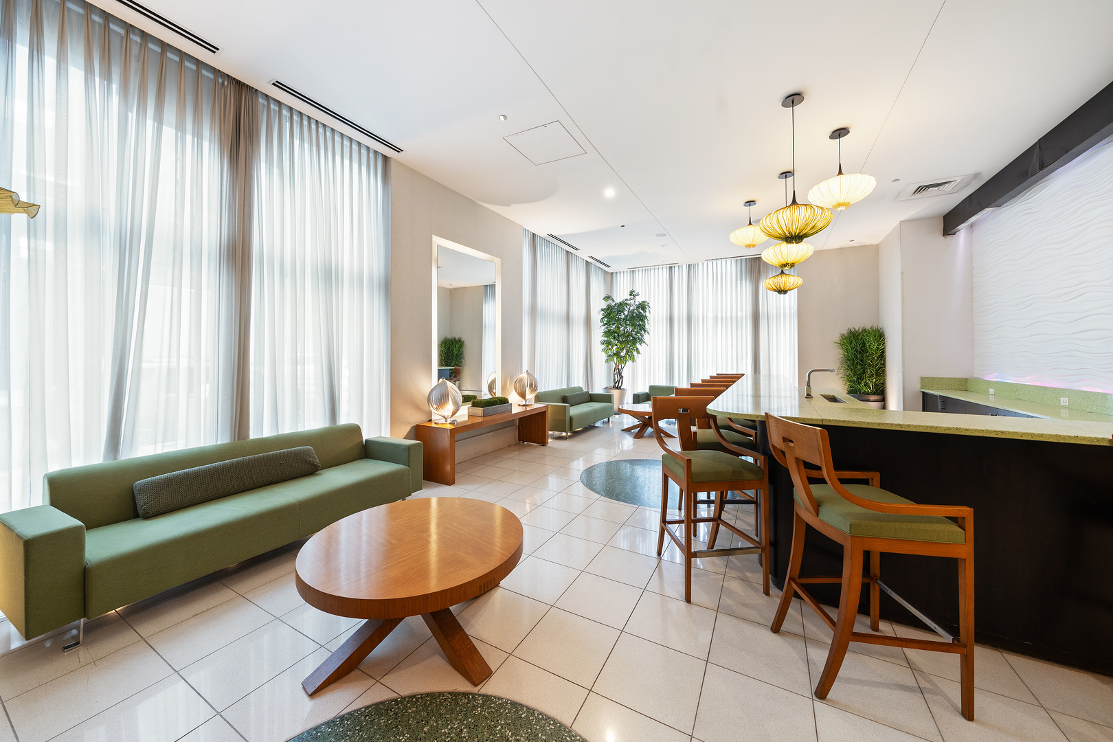 125 S Green Street Unit: 1001A