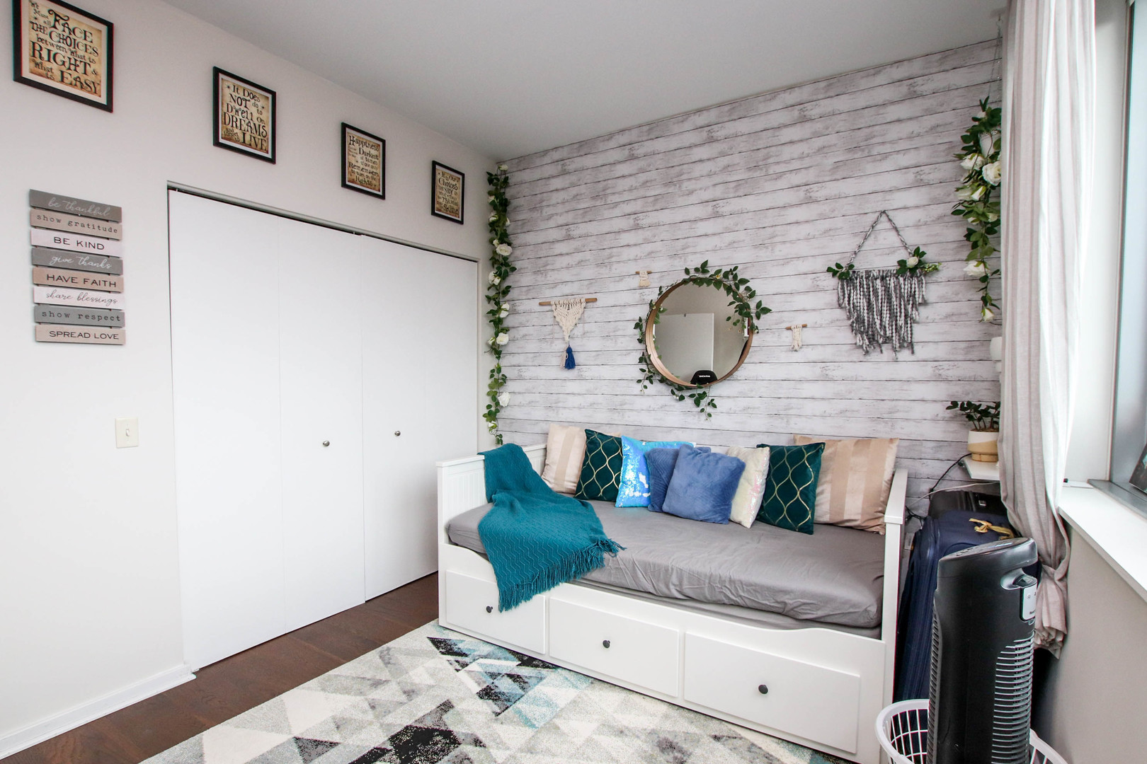 125 S Green Street Unit: 1001A