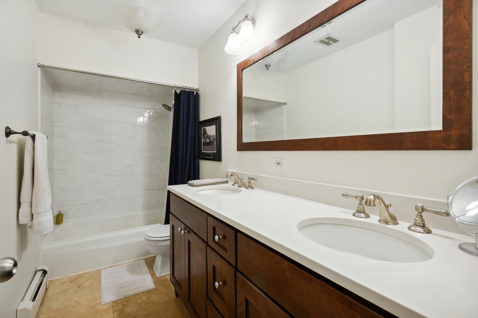 401 W Webster Avenue Unit: 501