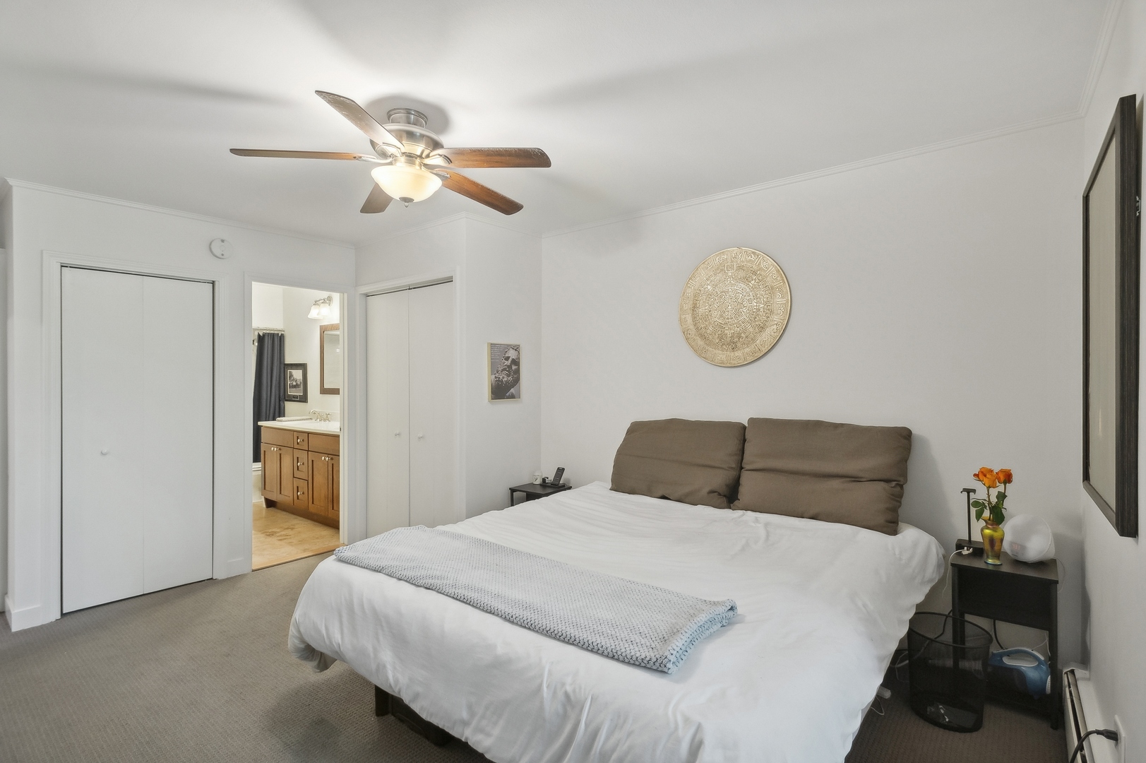 401 W Webster Avenue Unit: 501