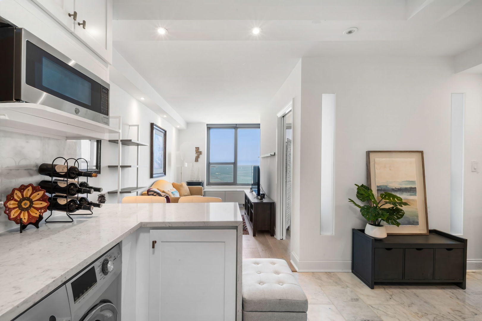 1550 N Lake Shore Drive Unit: 25E