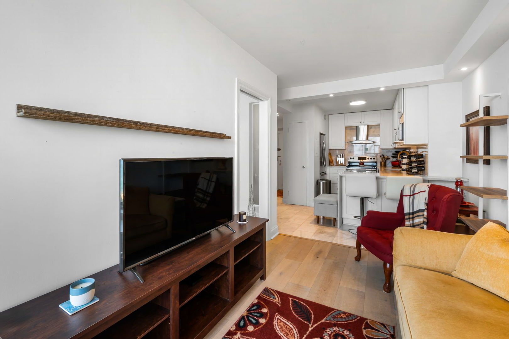 1550 N Lake Shore Drive Unit: 25E