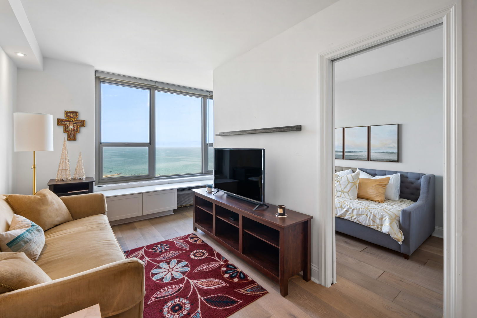 1550 N Lake Shore Drive Unit: 25E