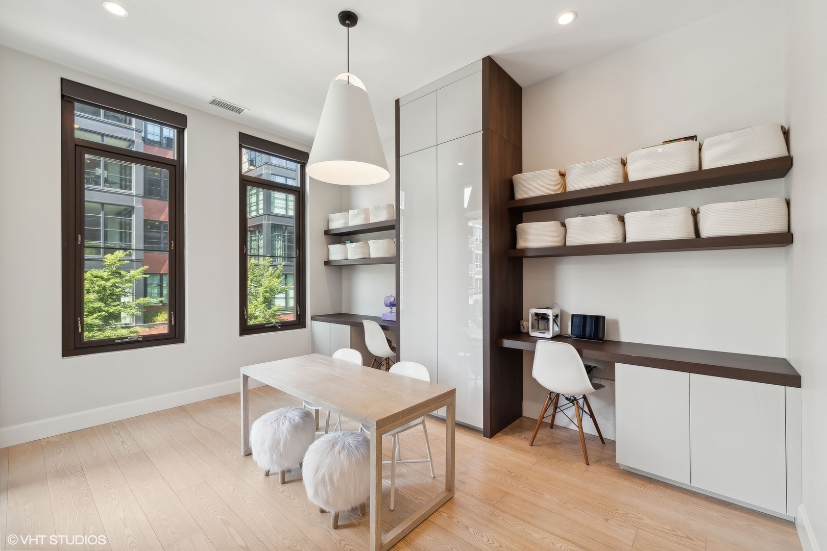 35 N Aberdeen Street Unit: 2S