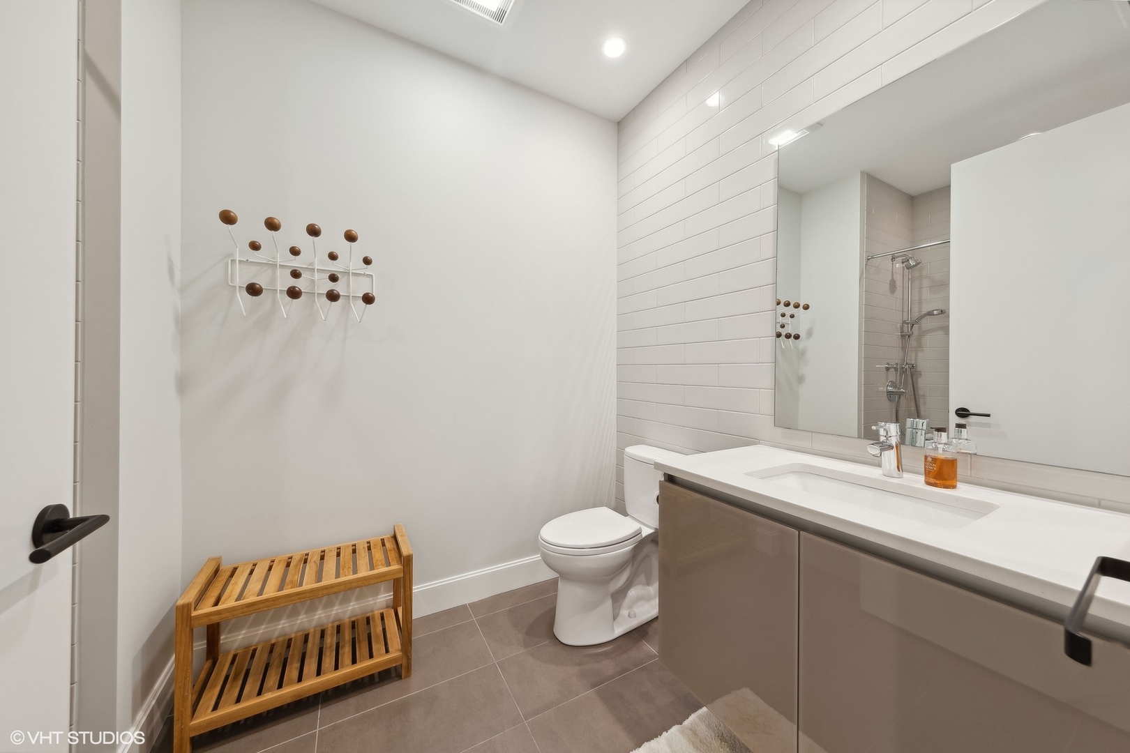 35 N Aberdeen Street Unit: 2S